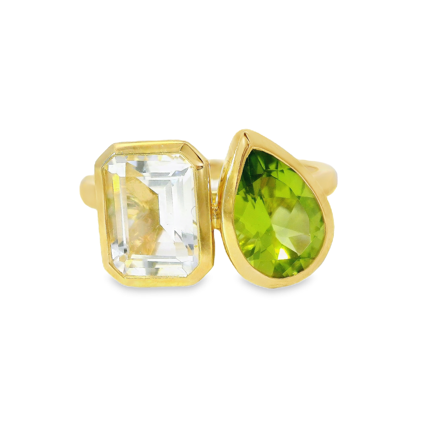 2.05CT White Topaz ands 1.39CT Green Peridot Ring 14K Yellow Gold