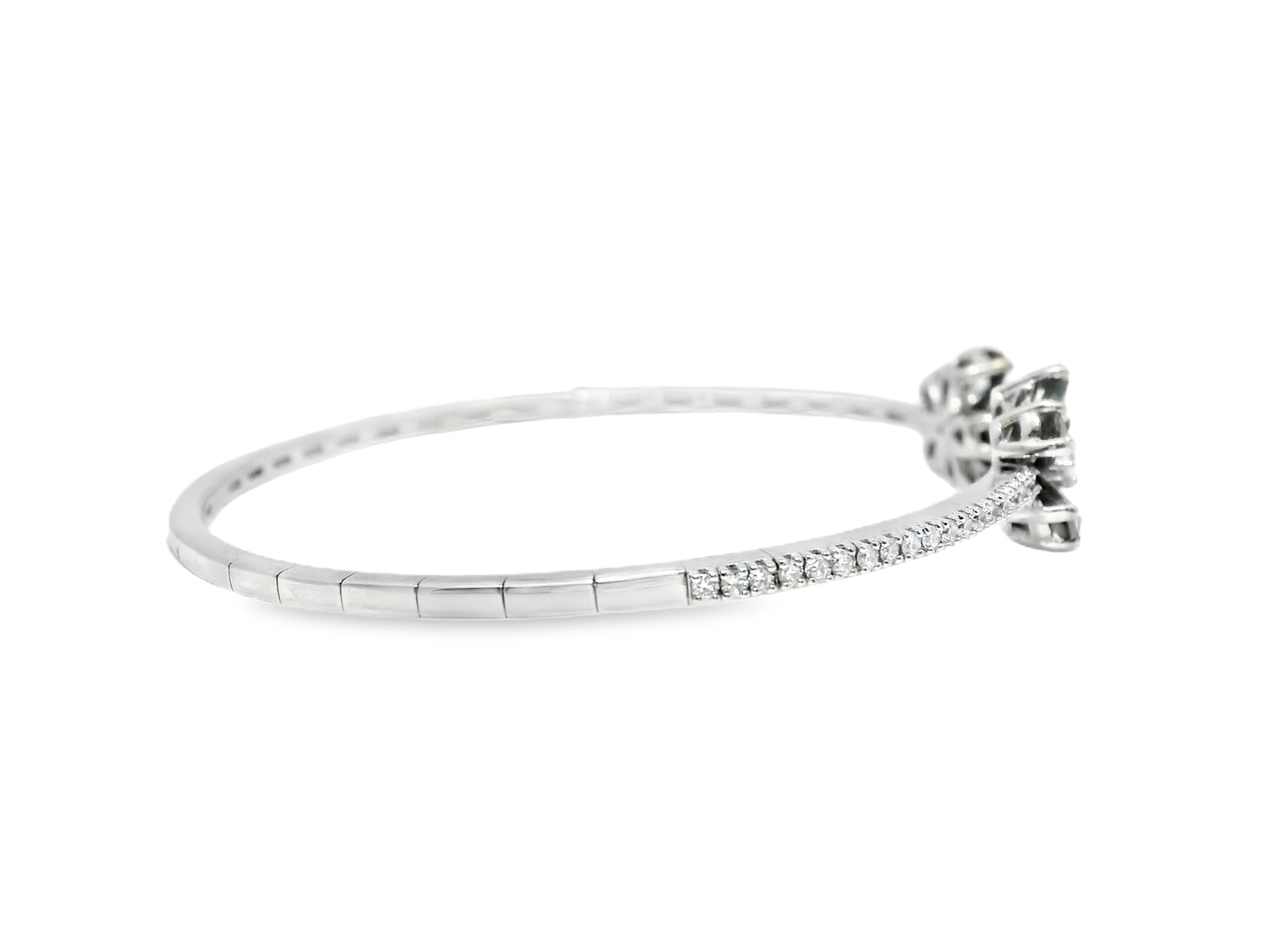 0.33CT Diamond 1.73CT Black Diamond Bangle 18k White Gold