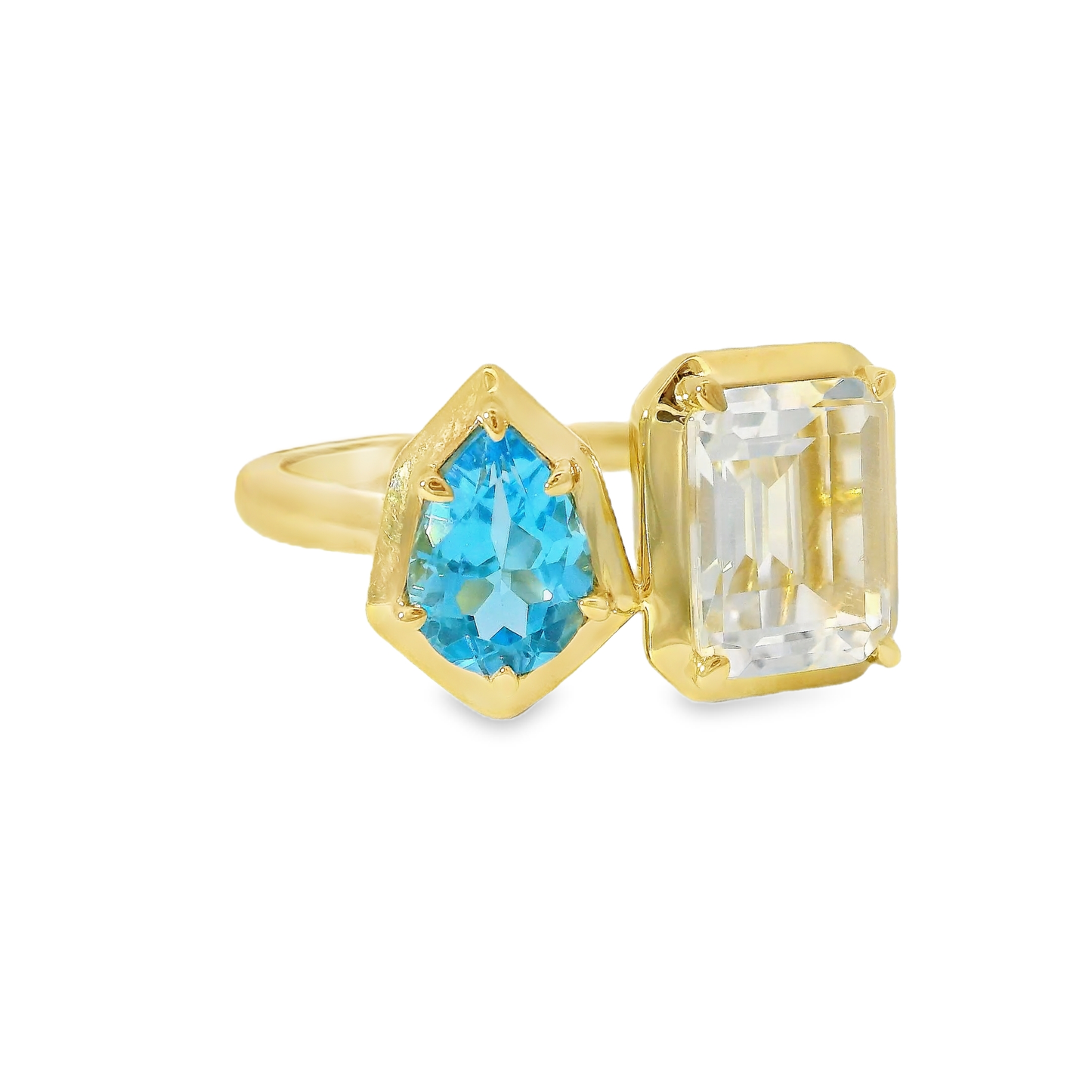 0.73CT Blue Topaz and 1.89CT White Topaz Ring 14 Yellow Gold