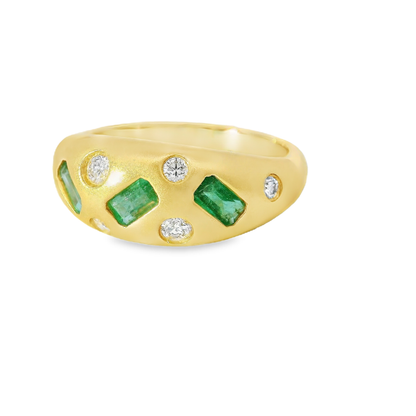 0.21CT Diamond and 0.81CT Emerald Ring 14K Yellow Gold
