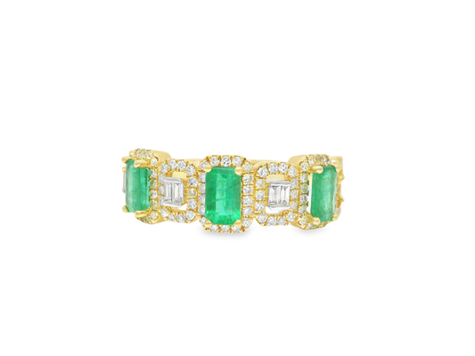 0.42CT Diamond 0.81CT Emerald Cut Ring 14k Yellow Gold