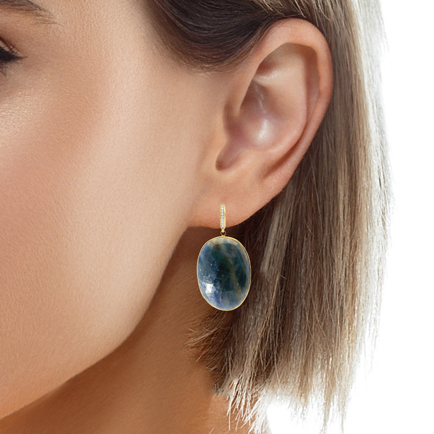 0.15CT Diamond with Blue Sapphire 14k Yellow Gold Earring