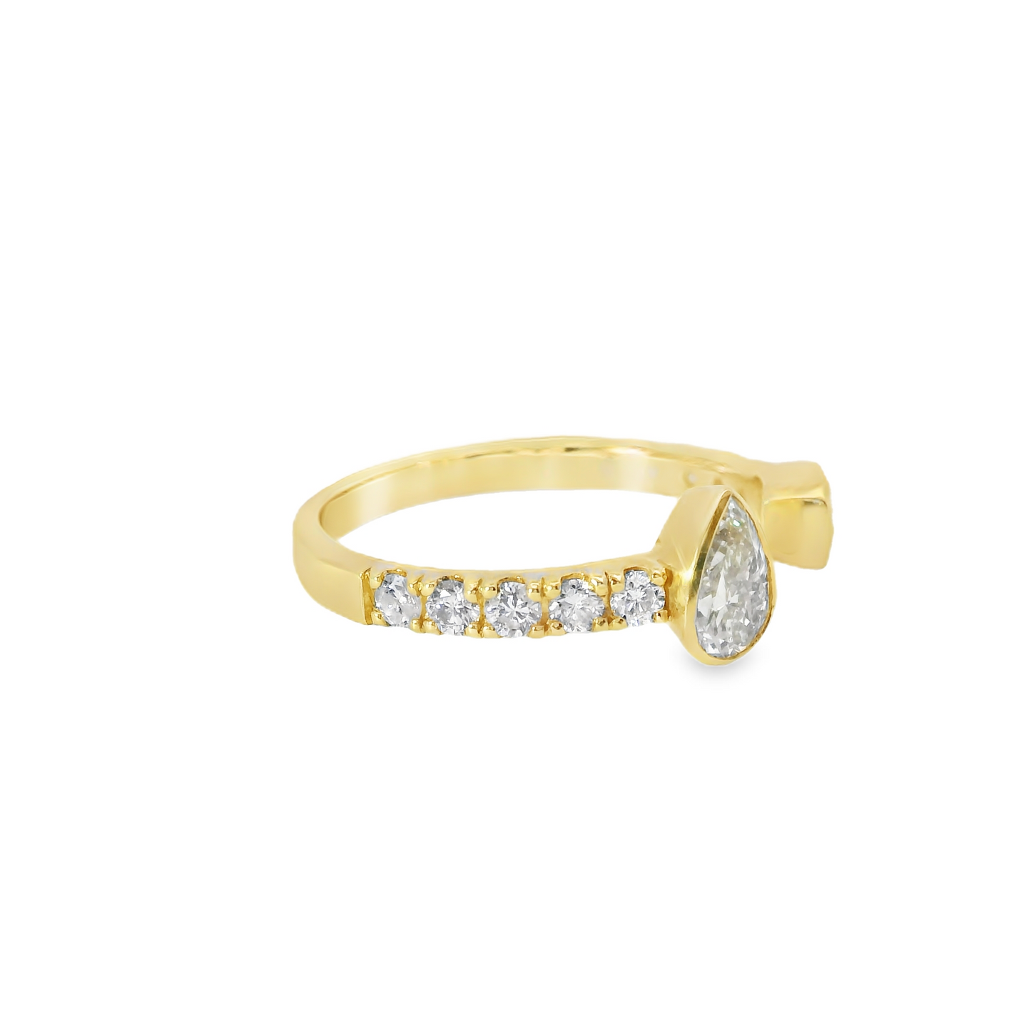 1.02CT Pear and Emerald Cut Diamond Ring 18K Gold